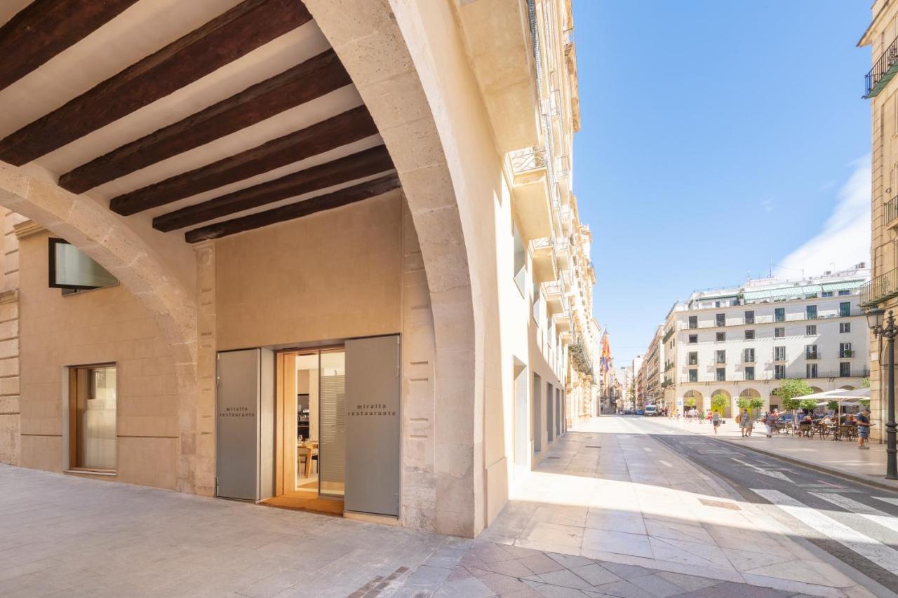 Eurostars Portico Alicante Exterior foto Entrance to the museum